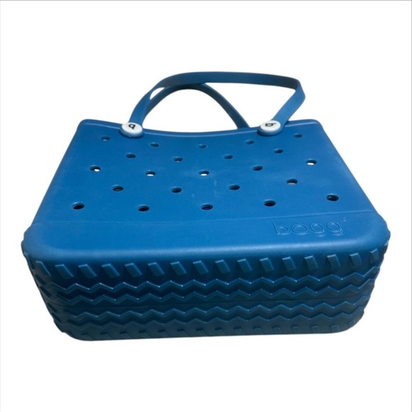 BOGG BAG BLUE-eyed Structured Tote with Perforated Design - Picture 2 of 10